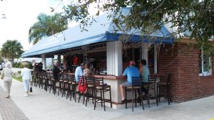 Lures-Riverfront-Restaurant-Jensen Beach-FL