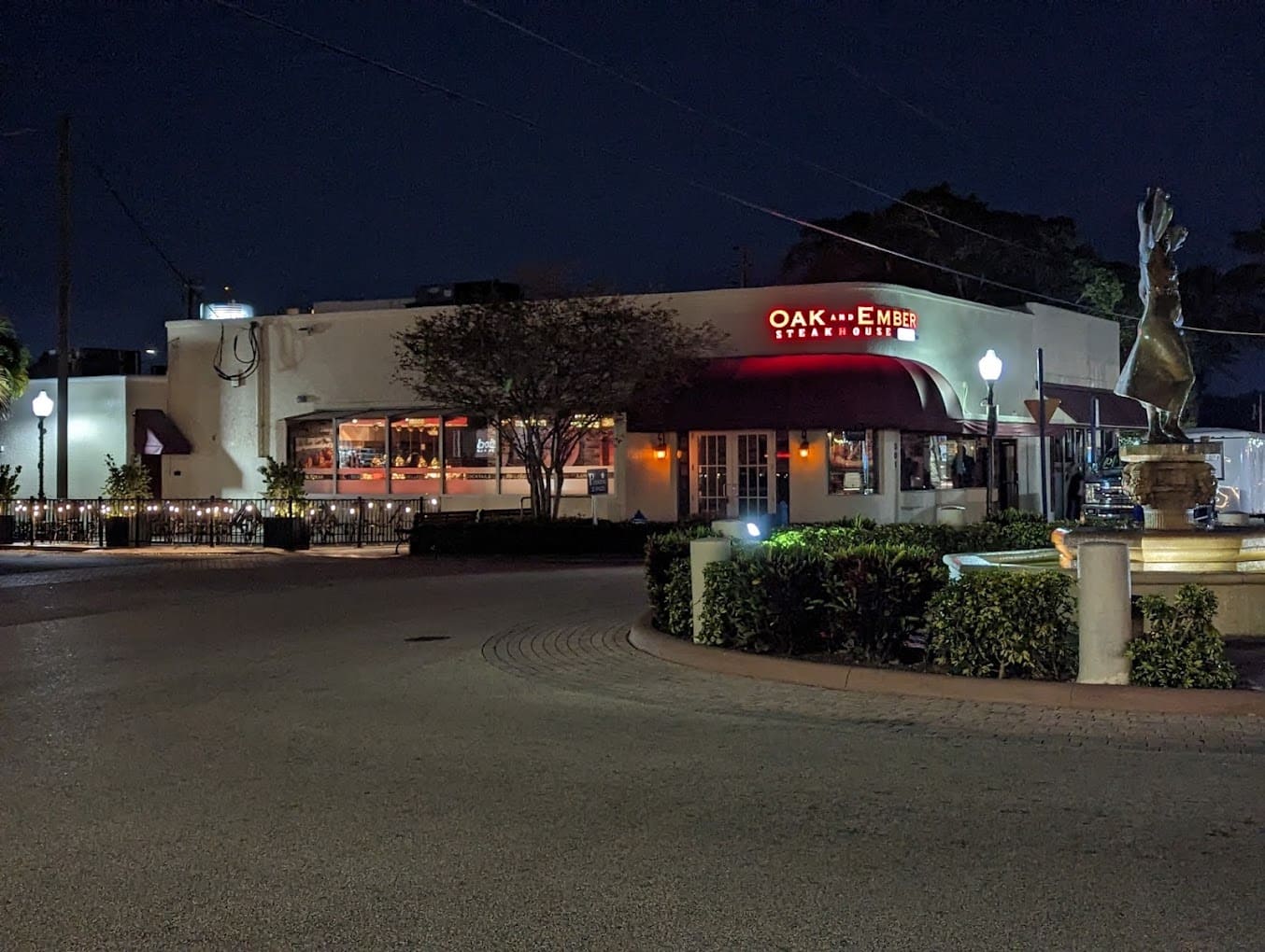 oak and ember historic downtown stuart