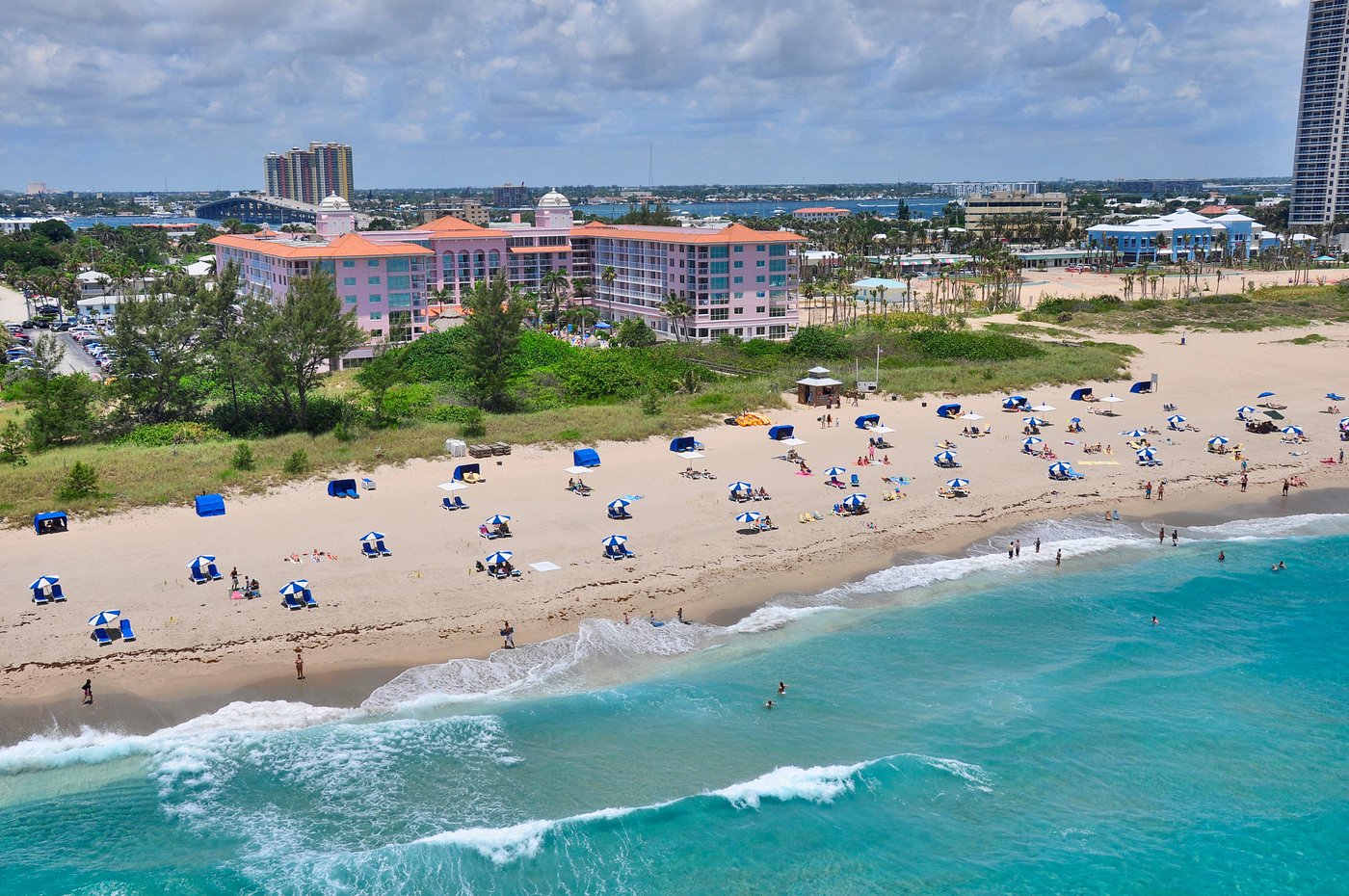 Palm Beach Shores Resort & Vacation Villas